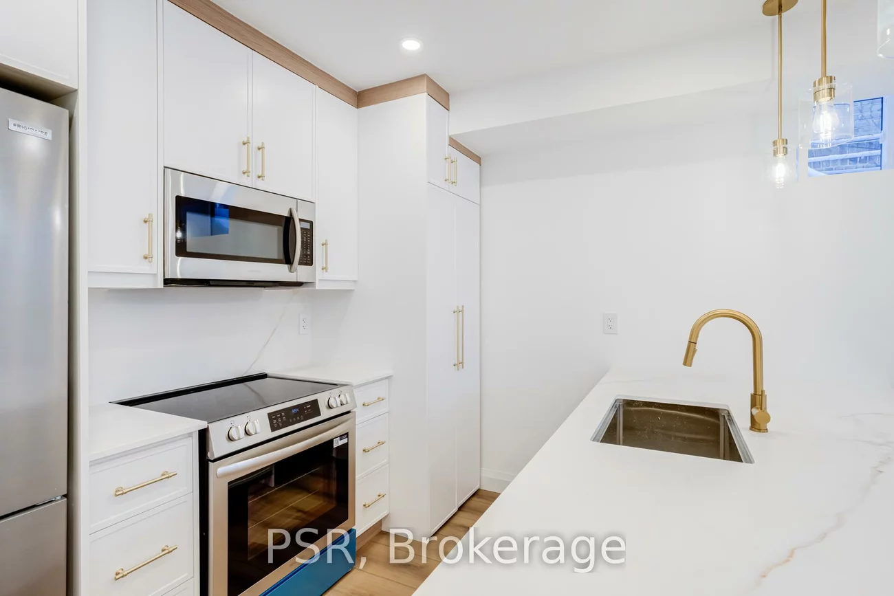 110, Braemar, Yonge-Eglinton, Toronto