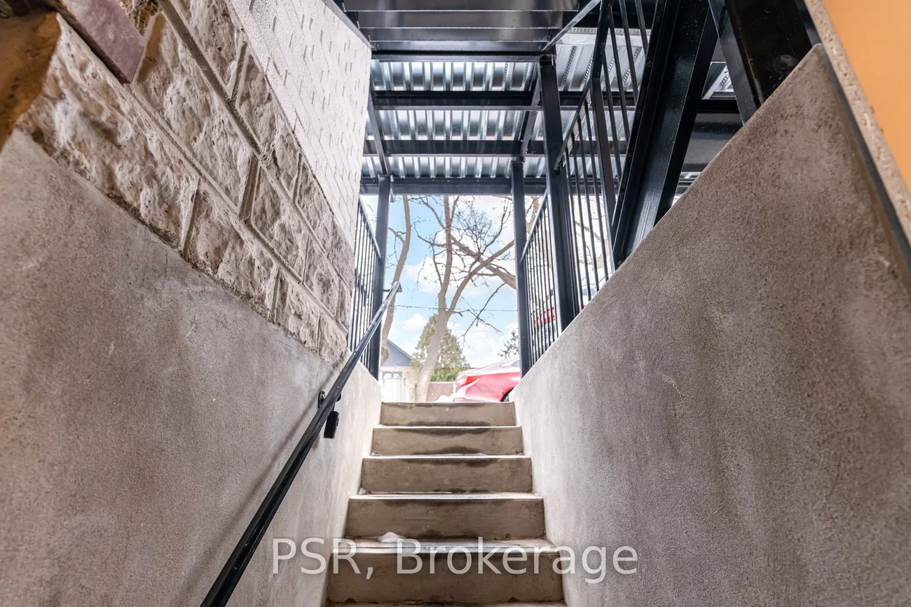 110, Braemar, Yonge-Eglinton, Toronto