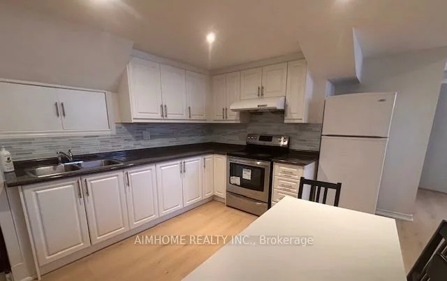 94, Banstock, Bayview Woods-Steeles, Toronto