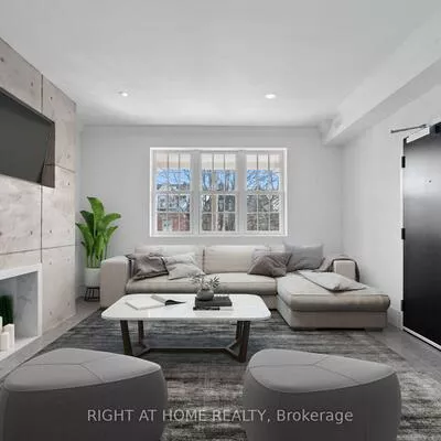 60, Winchester, Cabbagetown-South St. James Town, Toronto