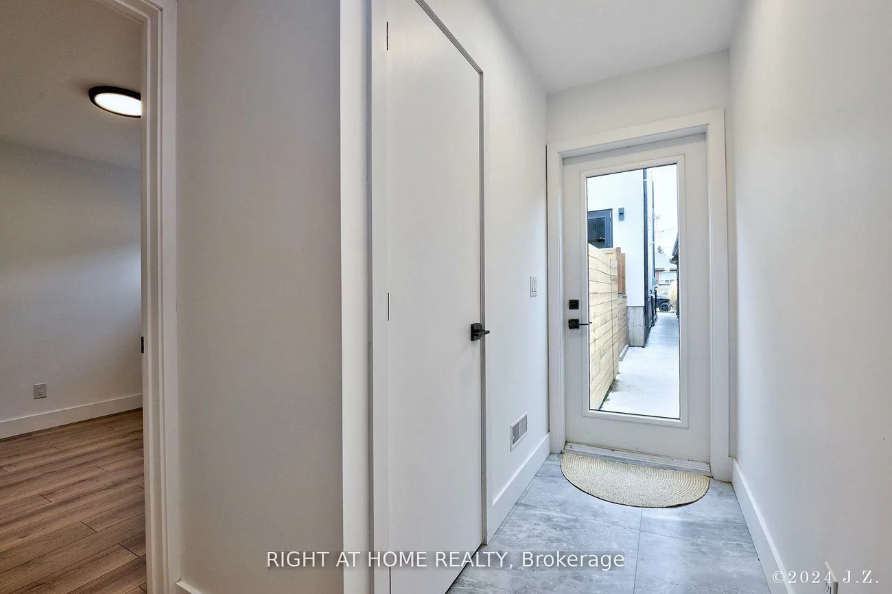 50A, Lanark, Oakwood Village, Toronto