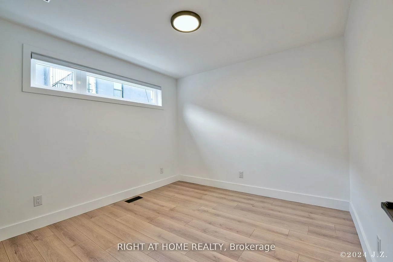 50A, Lanark, Oakwood Village, Toronto