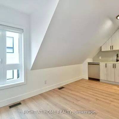 50A, Lanark, Oakwood Village, Toronto