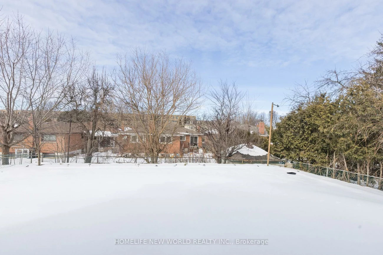 96, Ernest, Pleasant View, Toronto