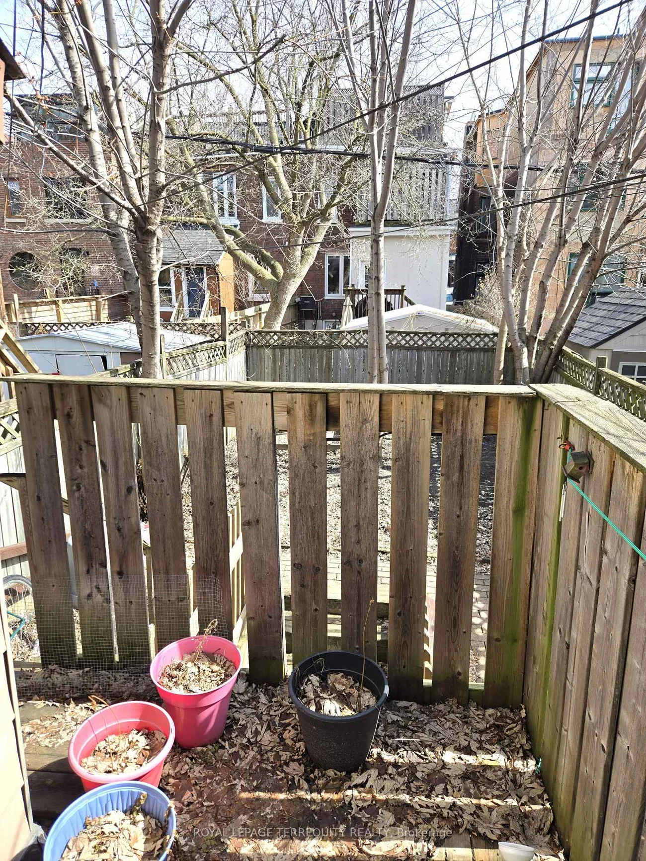 1037, Bathurst, Annex, Toronto