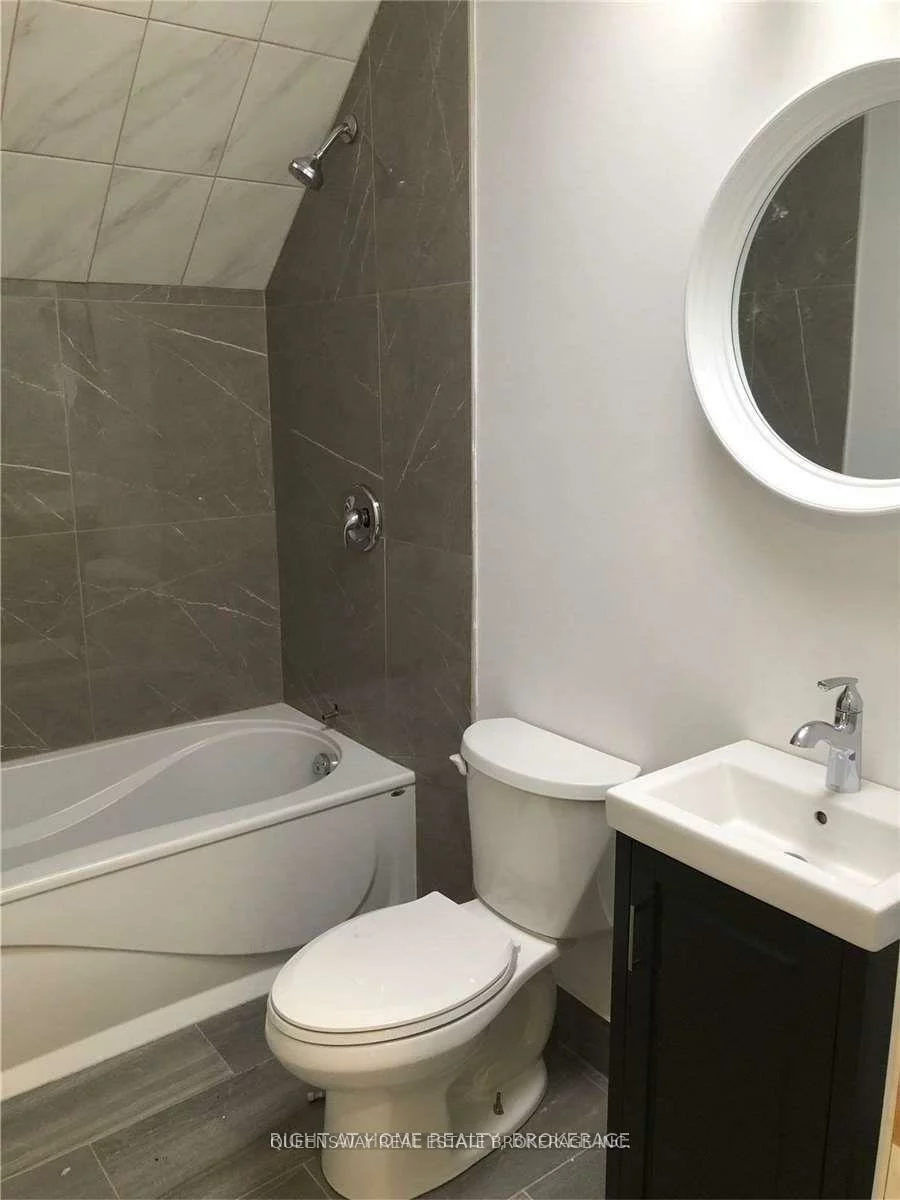 505, Markham, Palmerston-Little Italy, Toronto