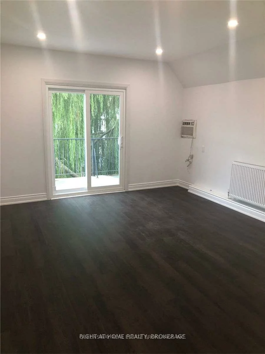 505, Markham, Palmerston-Little Italy, Toronto