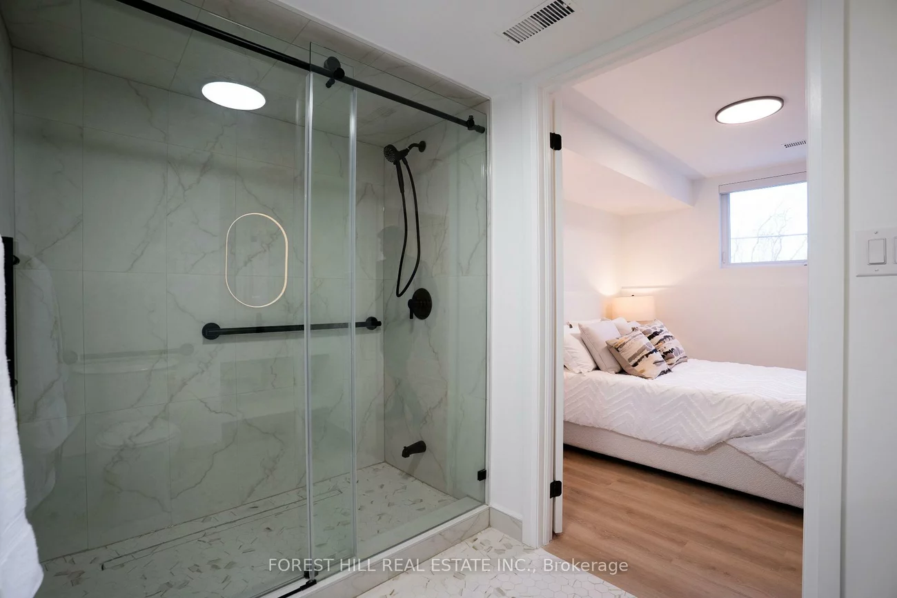 1, Dunsmore, Clanton Park, Toronto