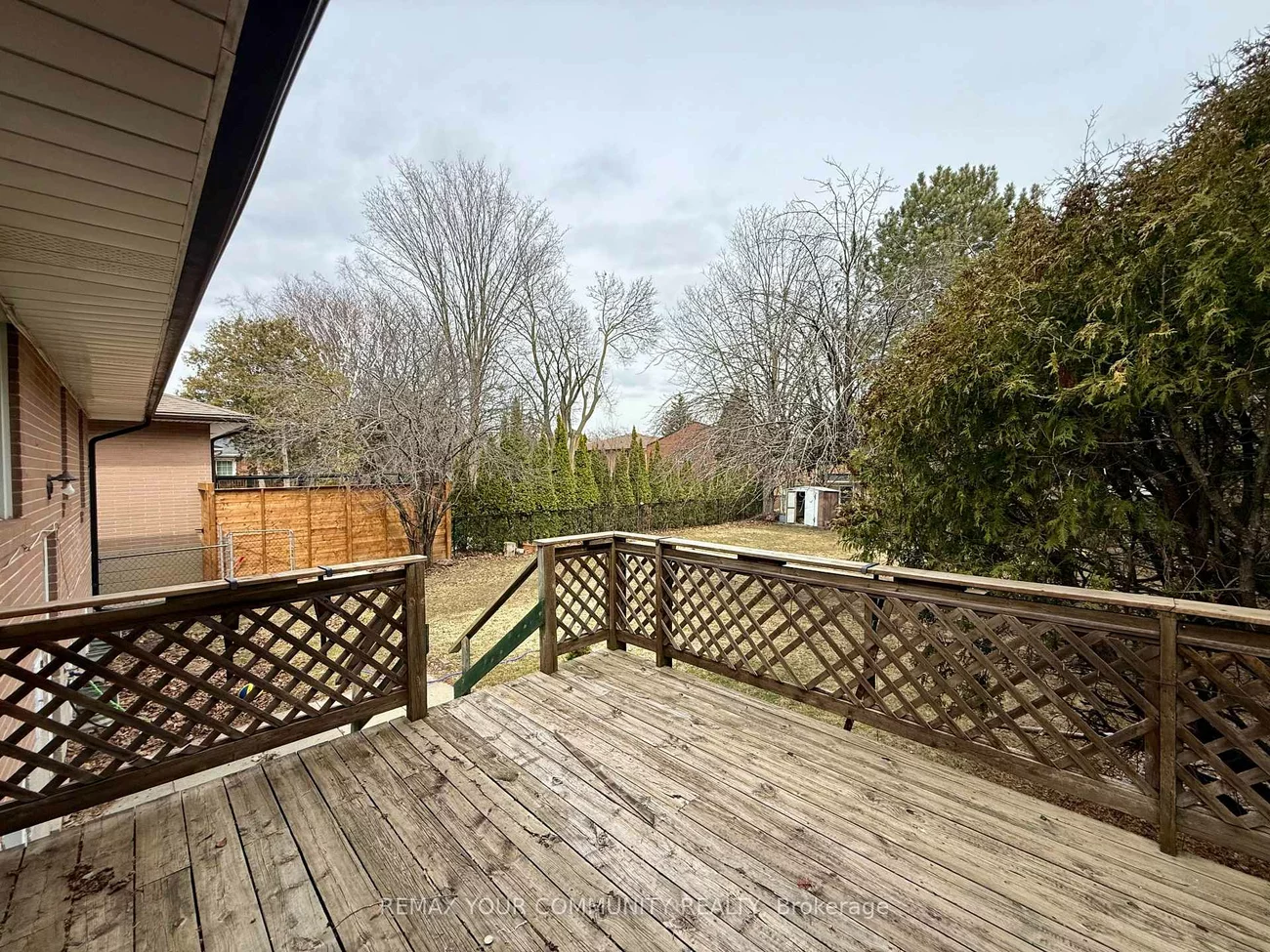 15, Ambrose, Bayview Village, Toronto