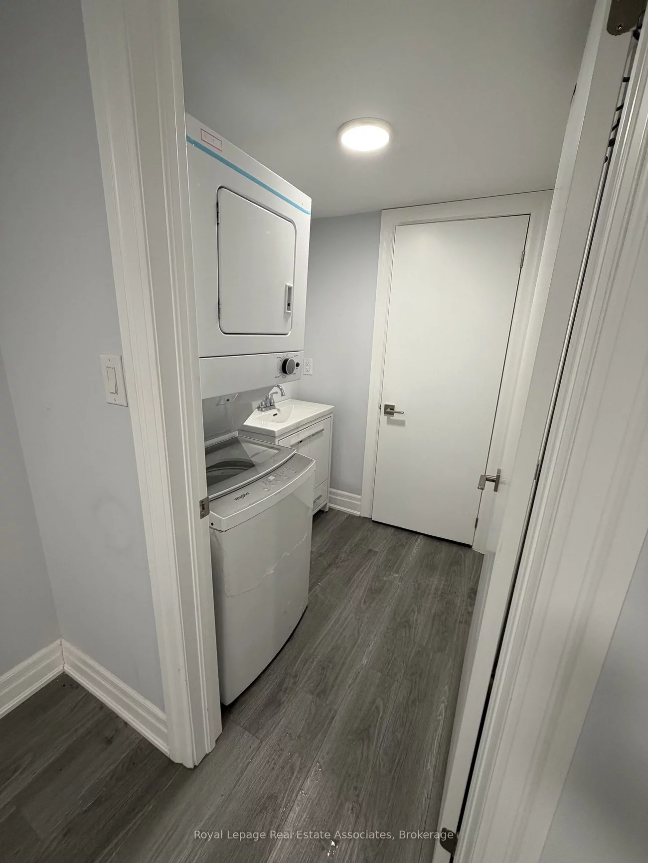 46, Dell Park, Englemount-Lawrence, Toronto