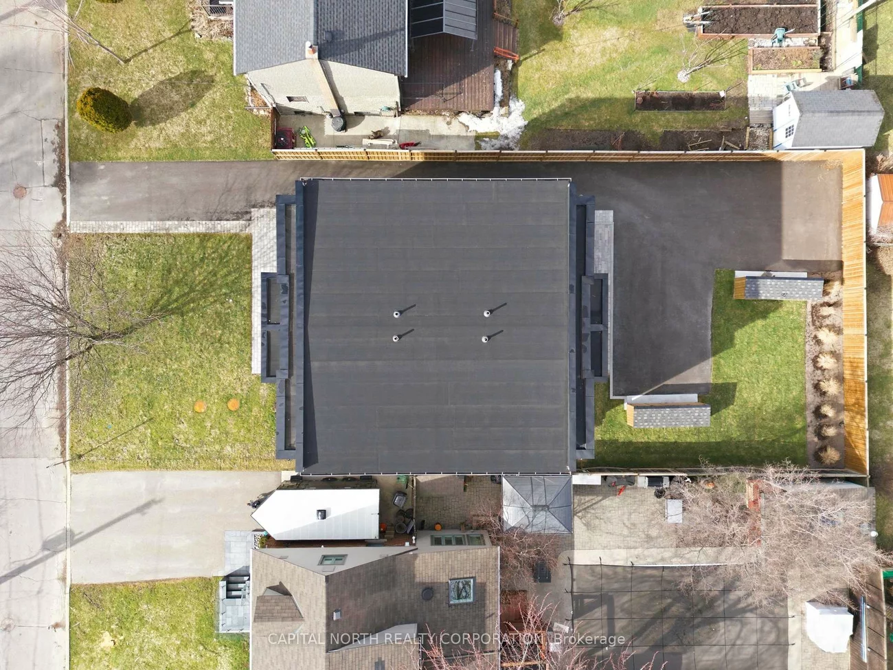 46B, Touraine, Clanton Park, Toronto