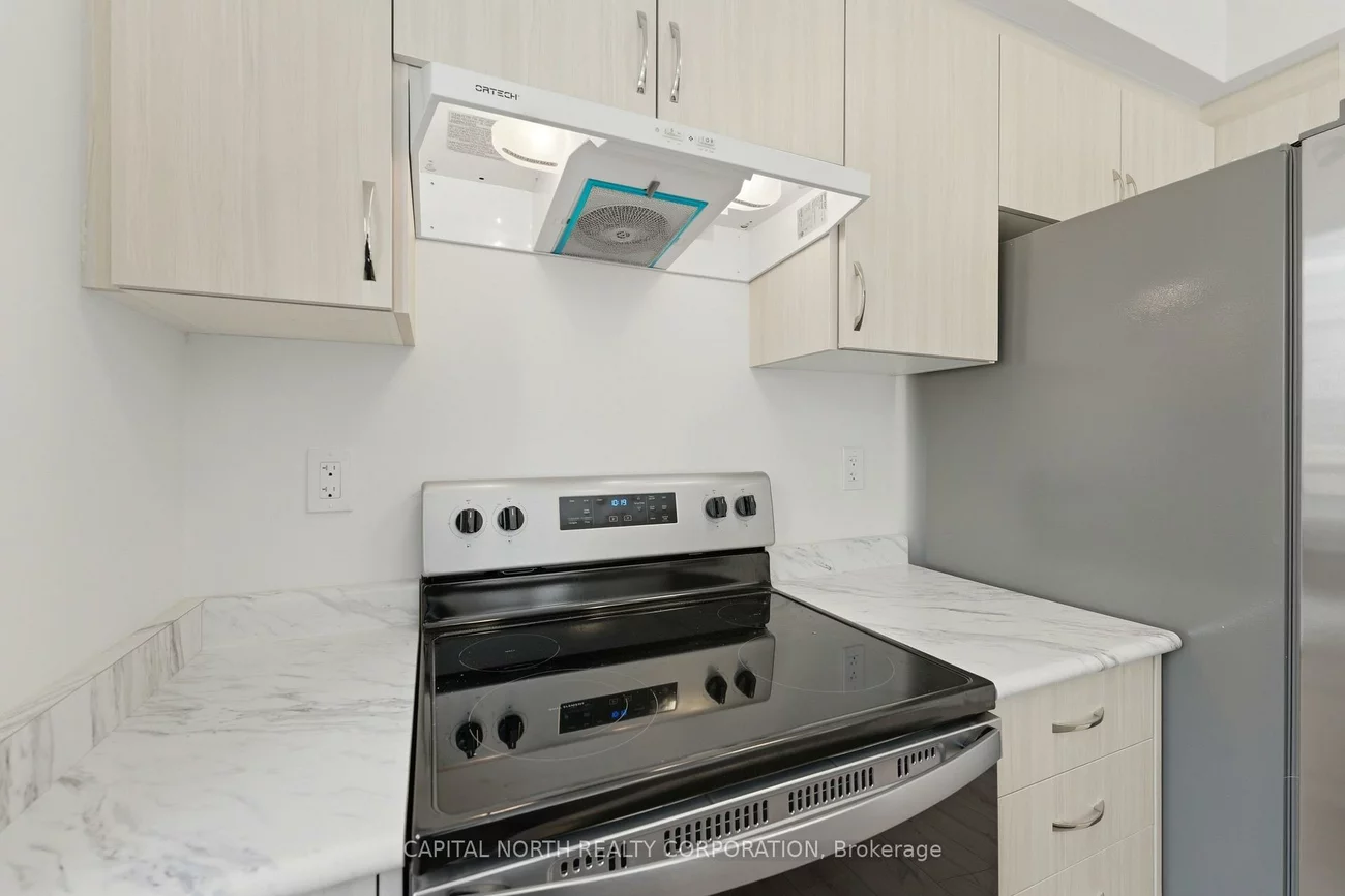 46B, Touraine, Clanton Park, Toronto