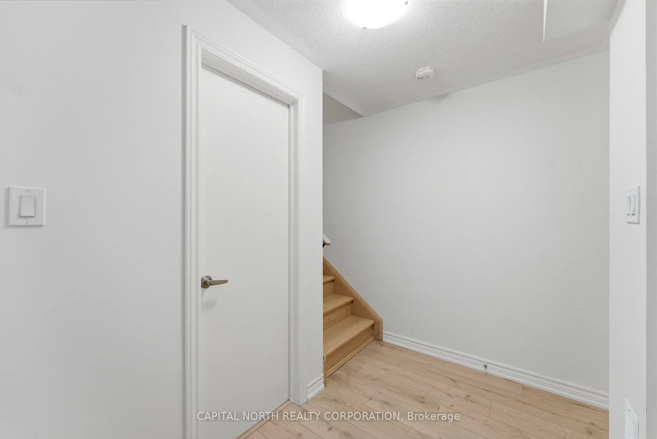 46B, Touraine, Clanton Park, Toronto