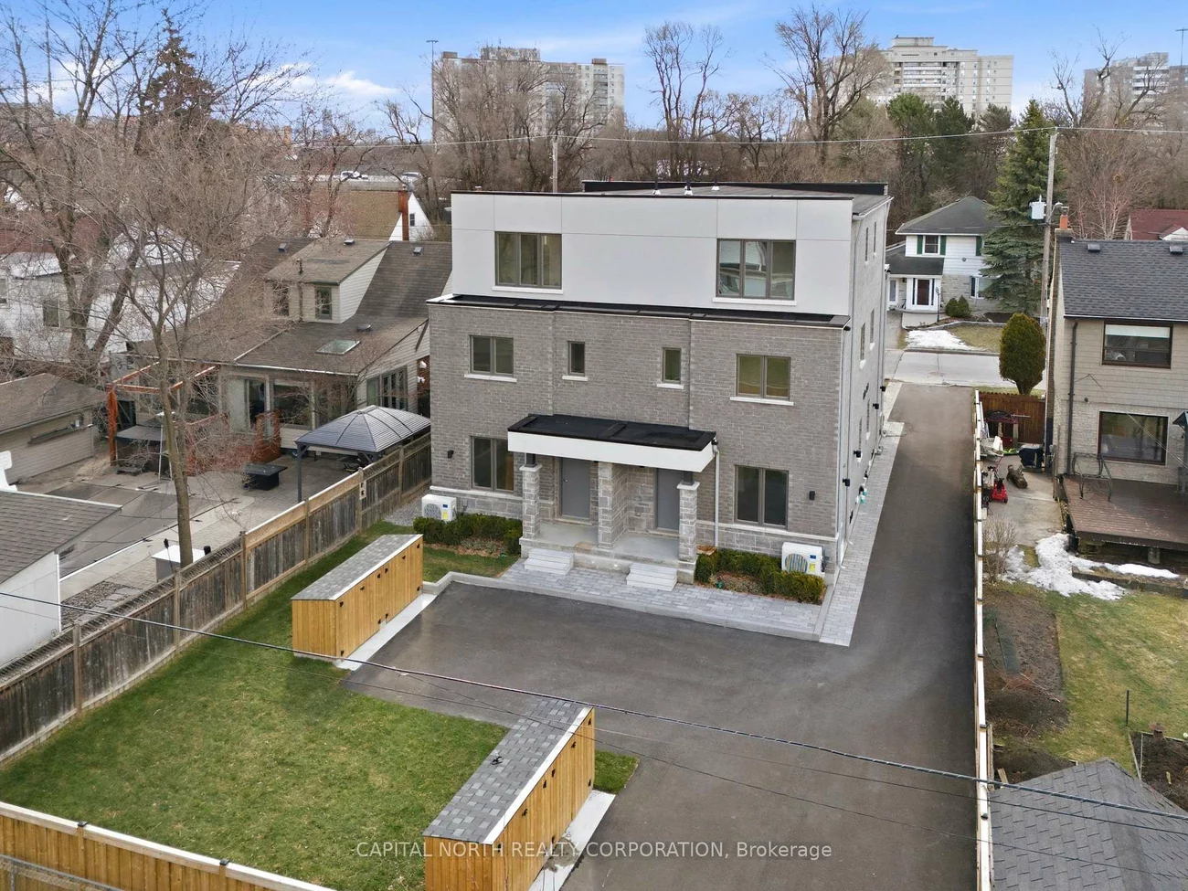 46B, Touraine, Clanton Park, Toronto