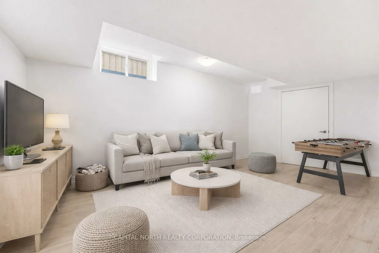 46B, Touraine, Clanton Park, Toronto