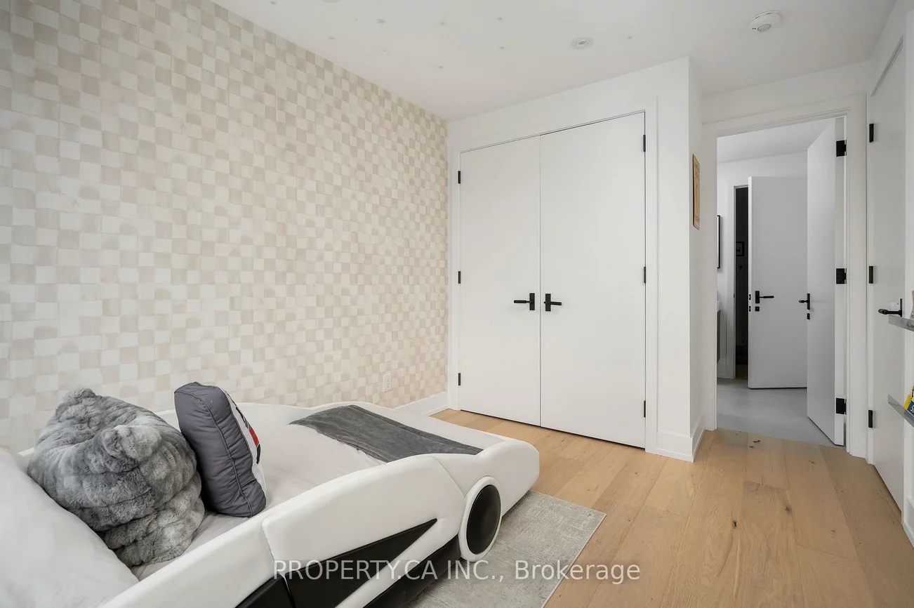 268, Euclid, Palmerston-Little Italy, Toronto