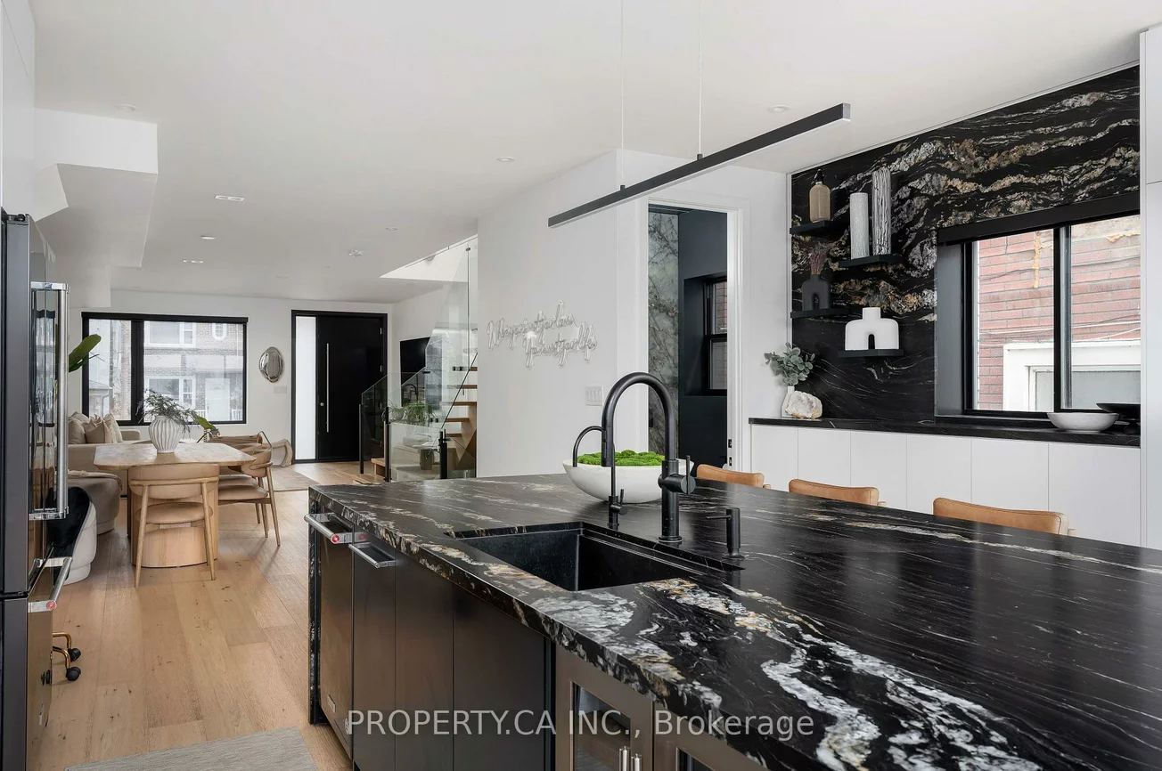 268, Euclid, Palmerston-Little Italy, Toronto