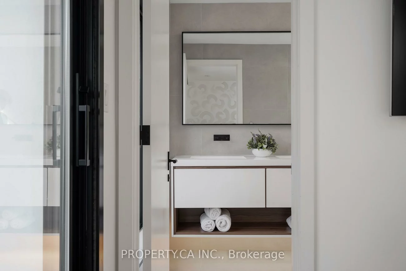 268, Euclid, Palmerston-Little Italy, Toronto