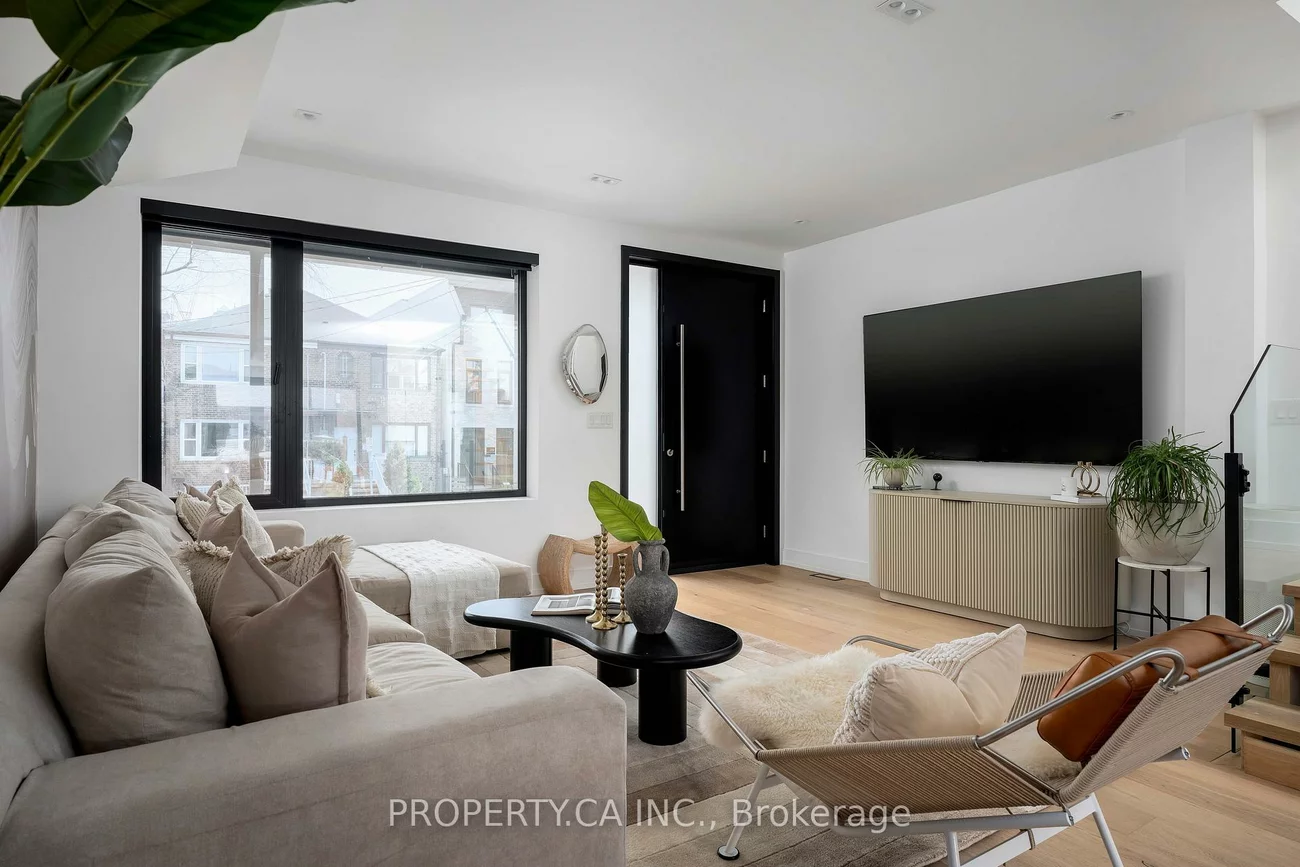 268, Euclid, Palmerston-Little Italy, Toronto