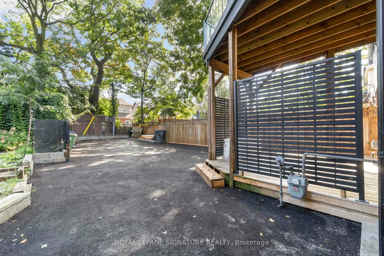165, Arlington, Humewood-Cedarvale, Toronto