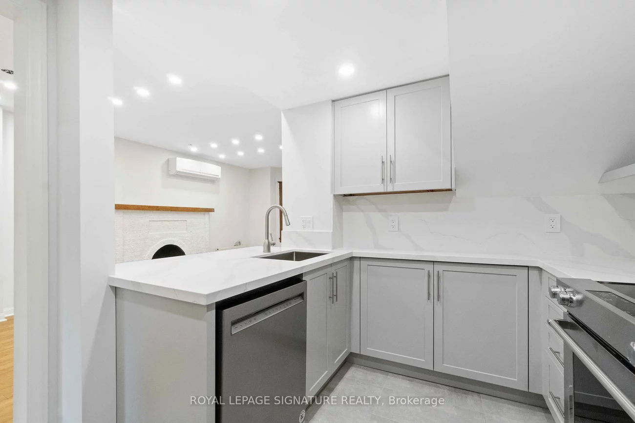 165, Arlington, Humewood-Cedarvale, Toronto