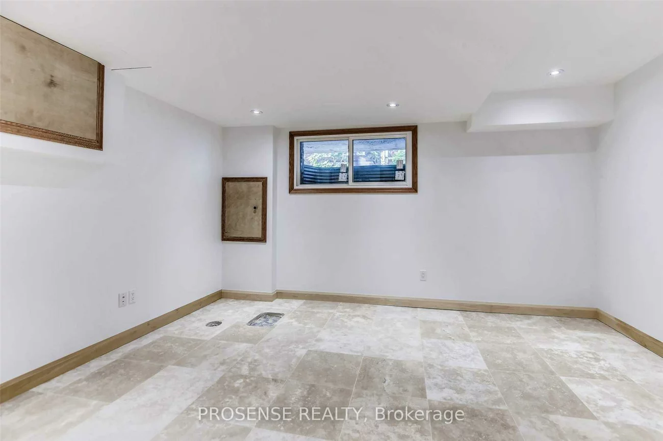 611, Ossington (Basement), Palmerston-Little Italy, Toronto