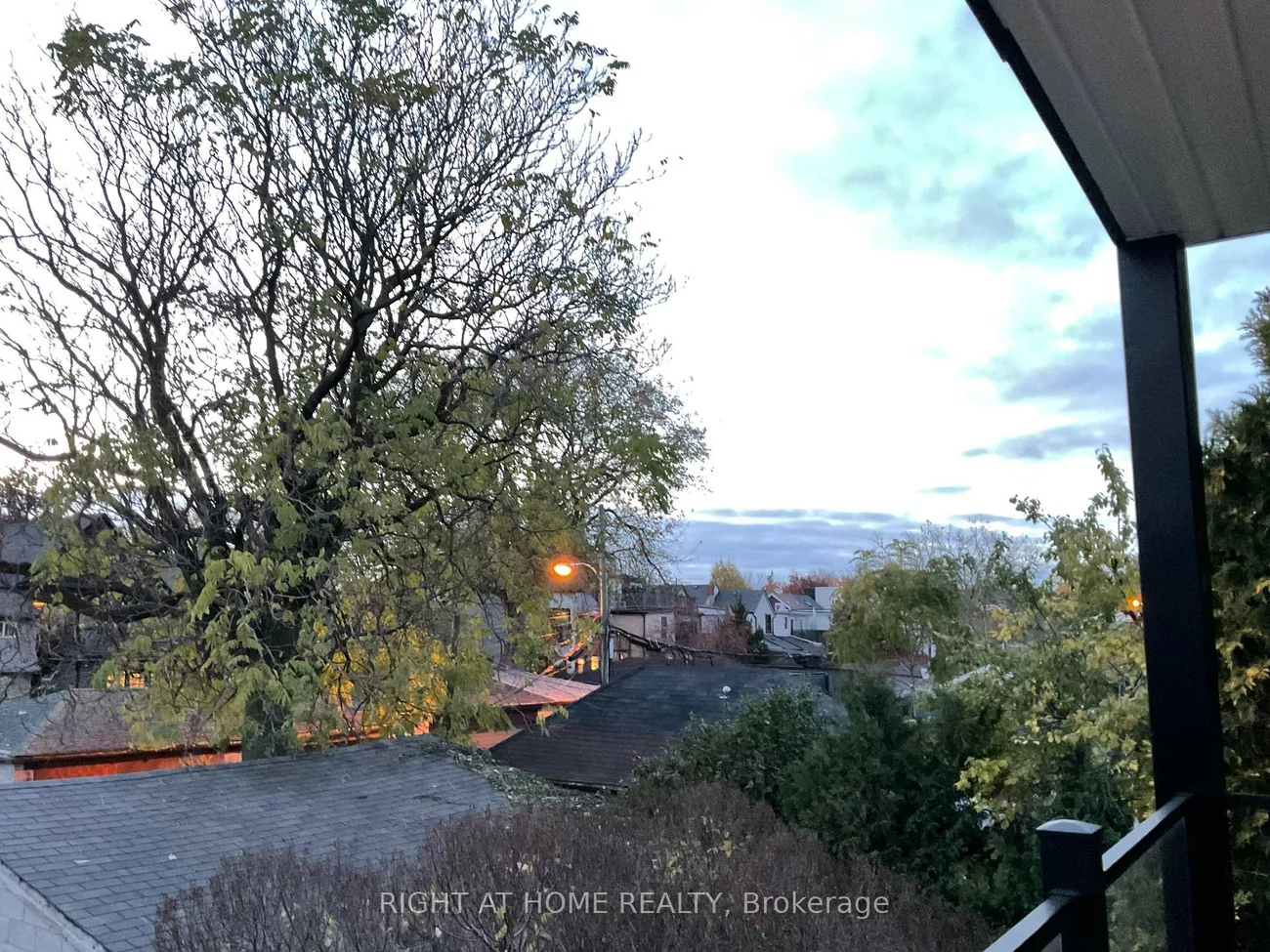 674, Manning, Annex, Toronto