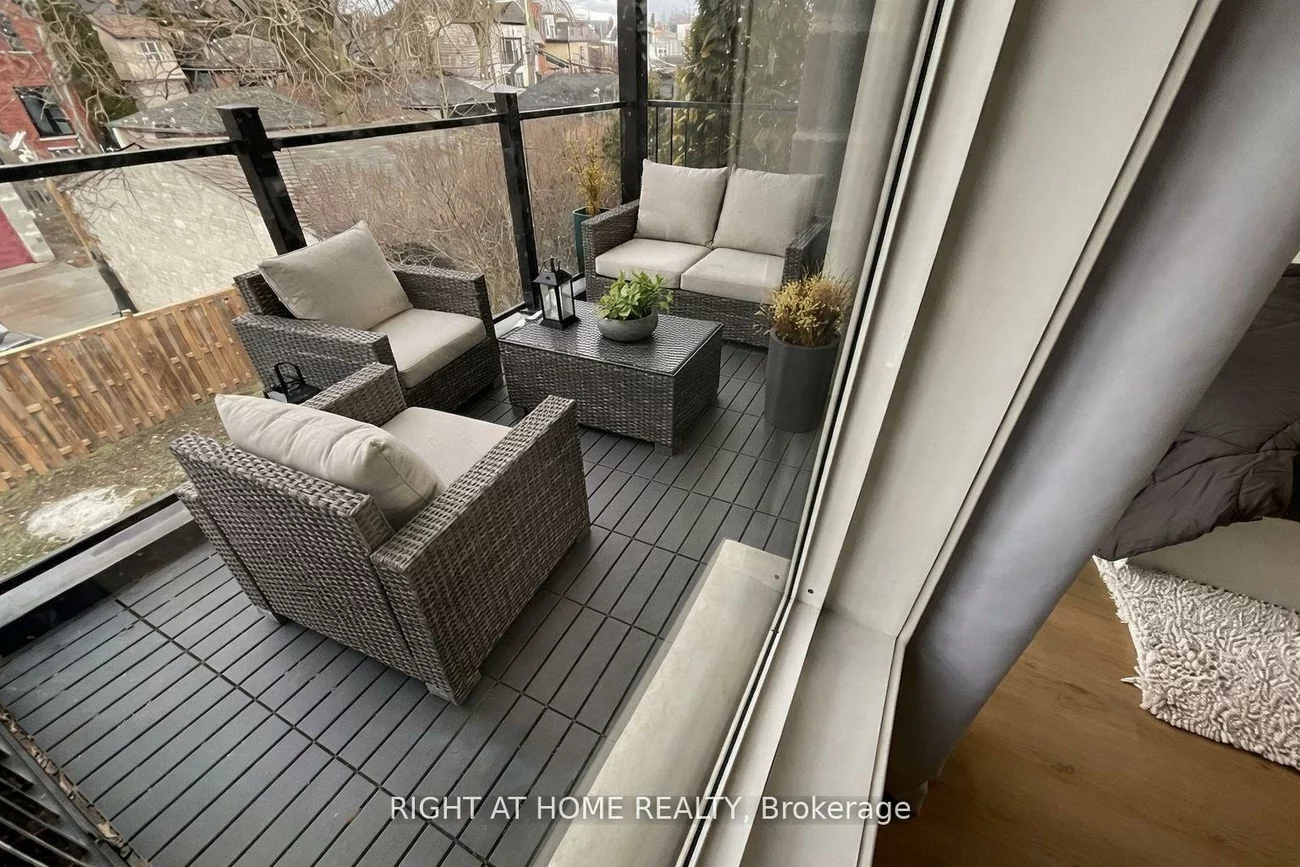 674, Manning, Annex, Toronto