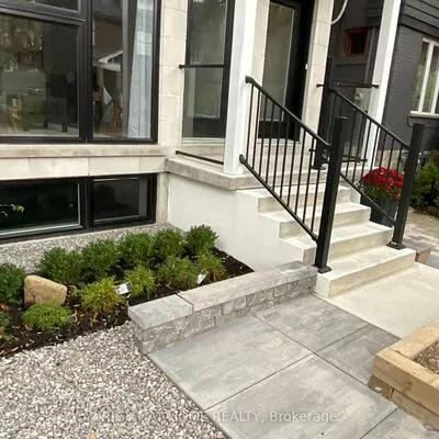 674, Manning, Annex, Toronto