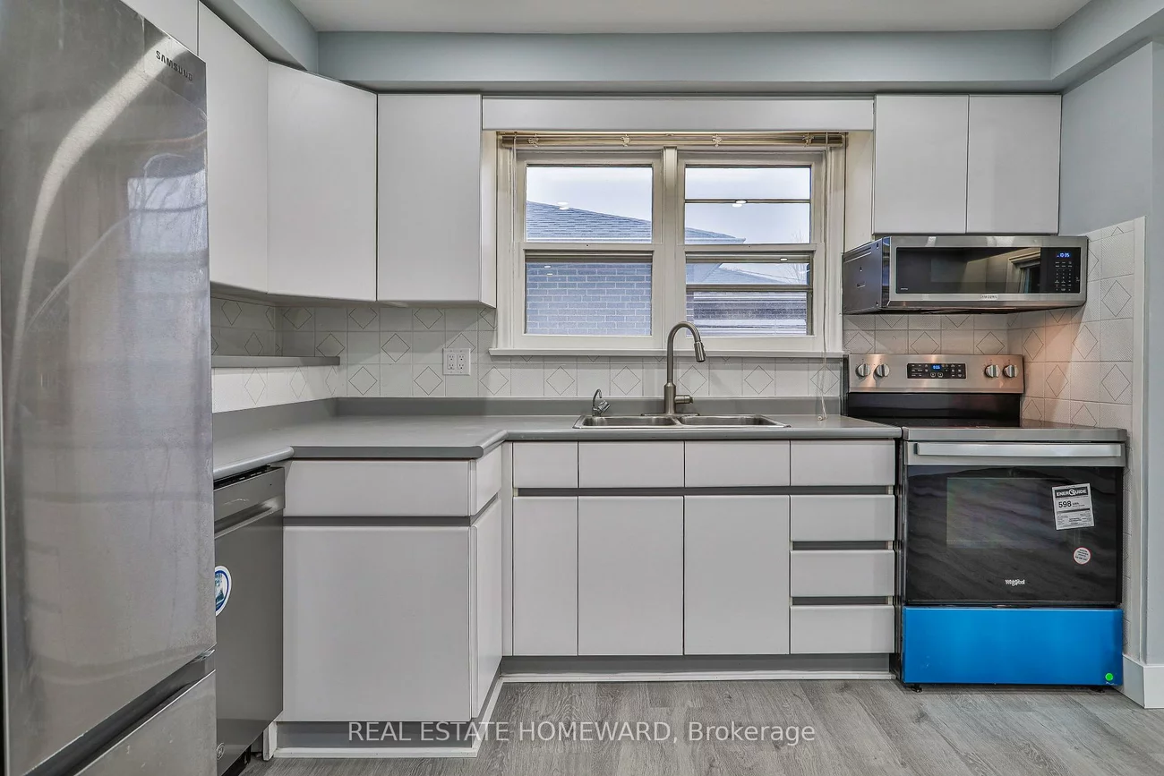 226, Pleasant, Newtonbrook West, Toronto