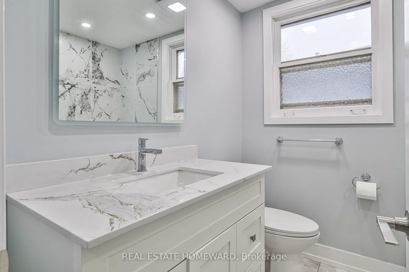 226, Pleasant, Newtonbrook West, Toronto