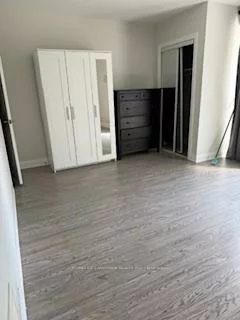 2615, Yonge, Mount Pleasant East, Toronto