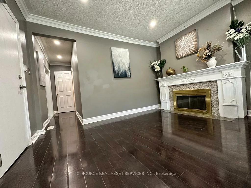 574, Dovercourt, Dufferin Grove, Toronto
