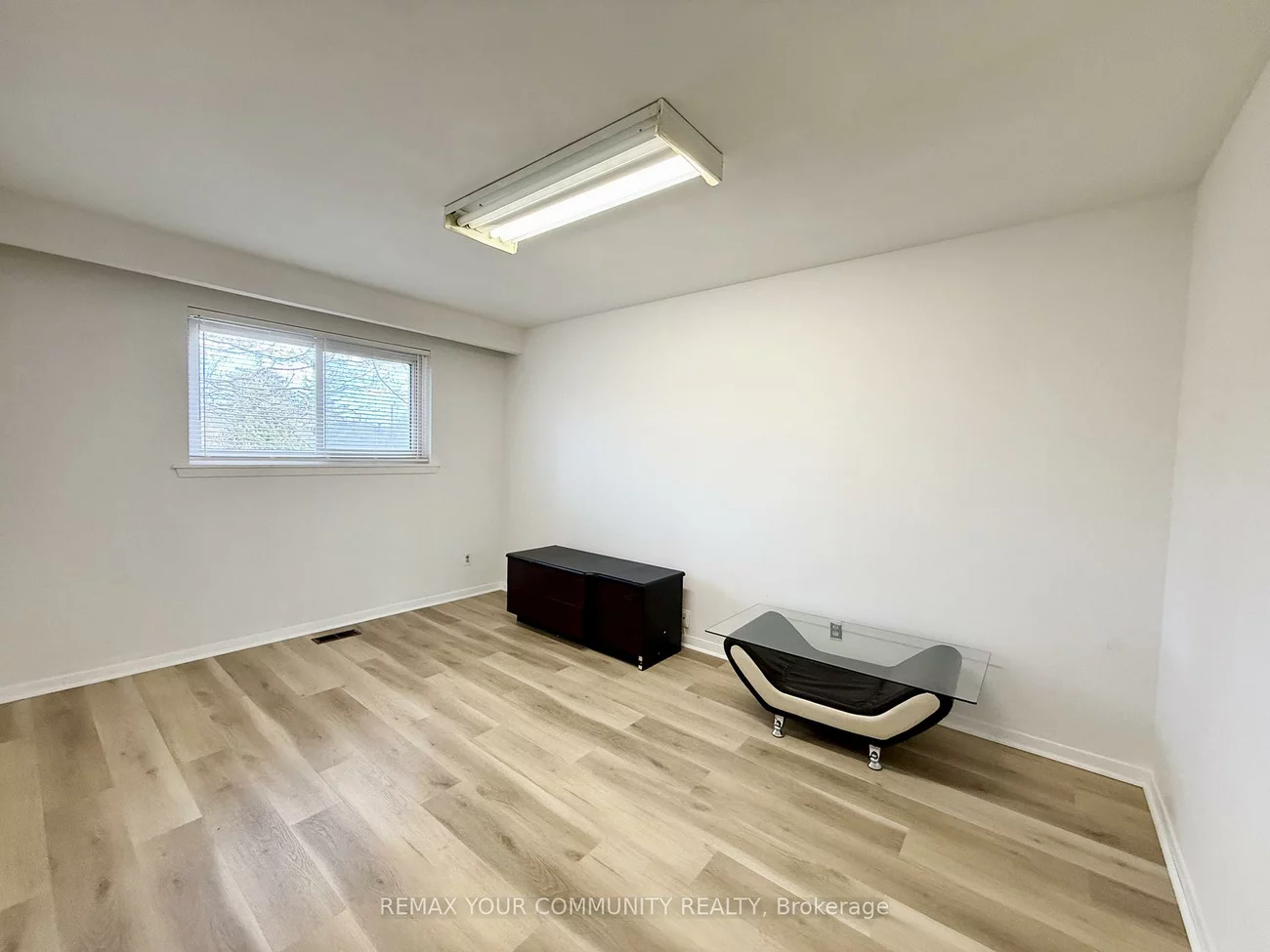17, Regatta, Newtonbrook West, Toronto