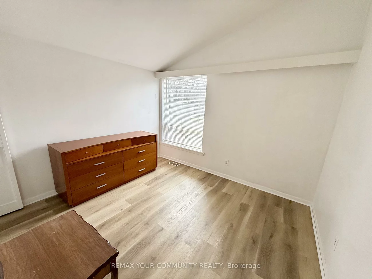 17, Regatta, Newtonbrook West, Toronto
