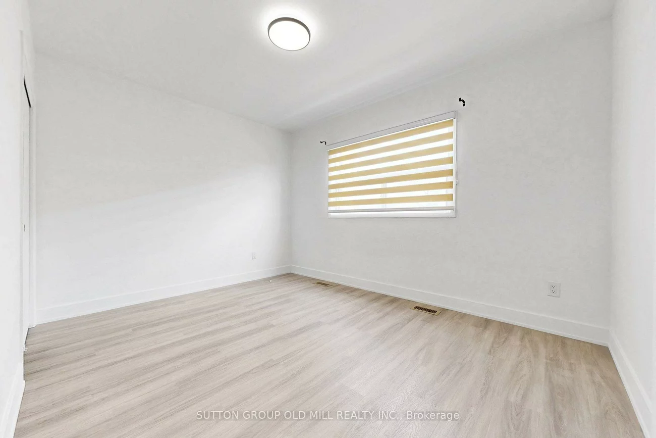 809A, St Clair, Wychwood, Toronto