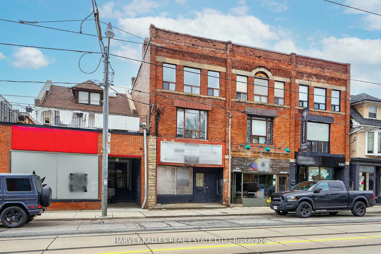 1046, Bathurst, Annex, Toronto