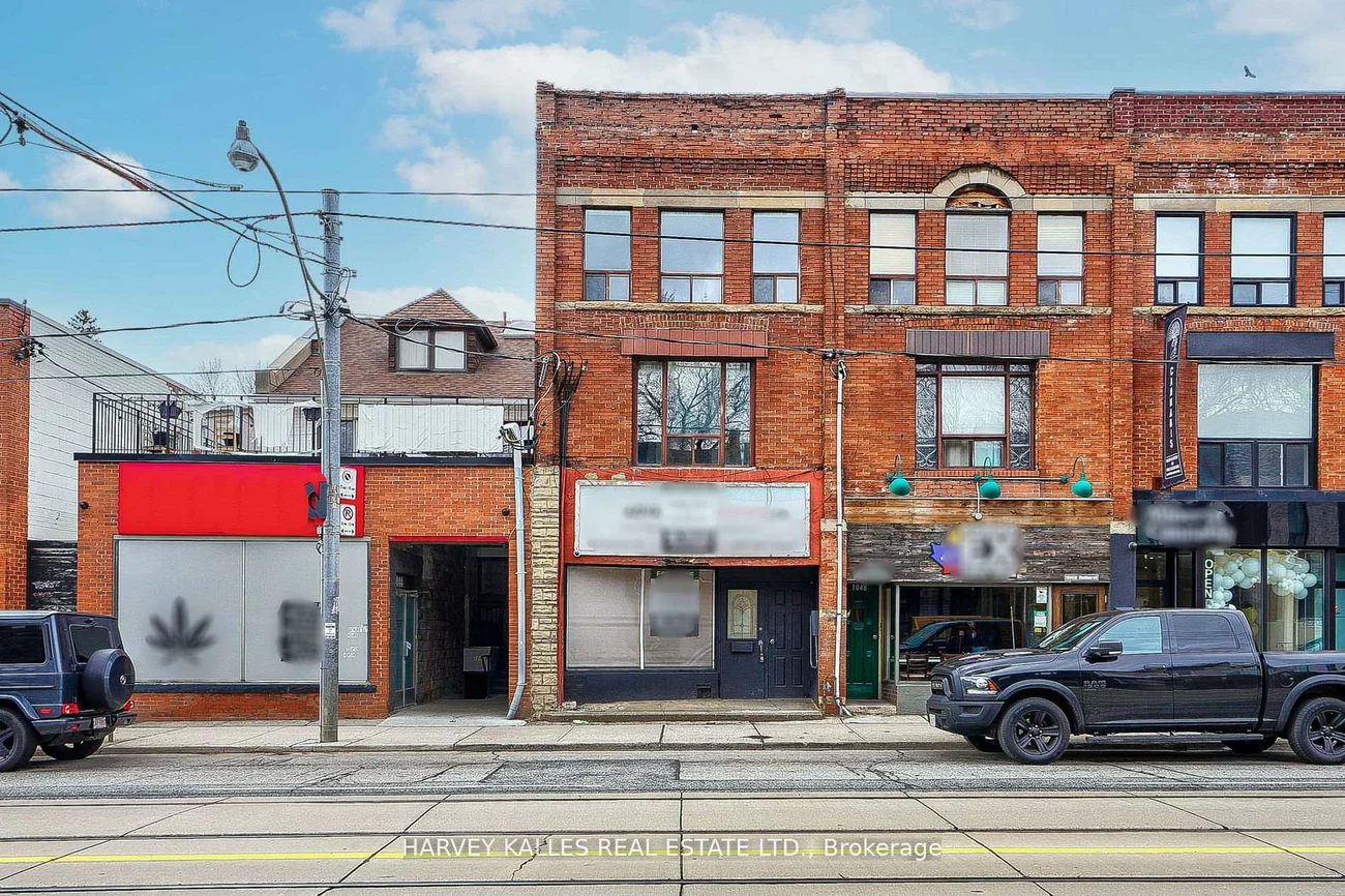 1046, Bathurst, Annex, Toronto