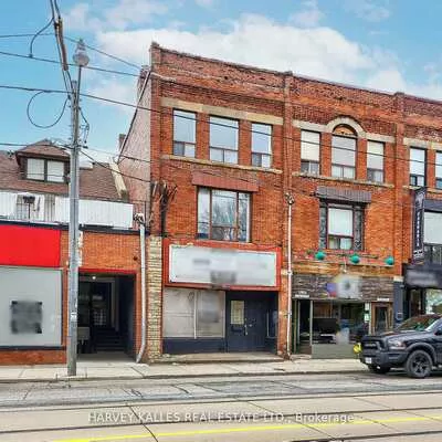 1046, Bathurst, Annex, Toronto