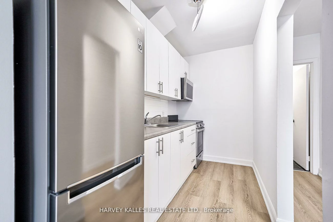 1046, Bathurst, Annex, Toronto