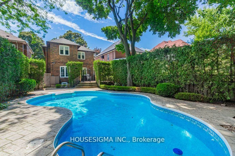 110, Wembley, Forest Hill North, Toronto