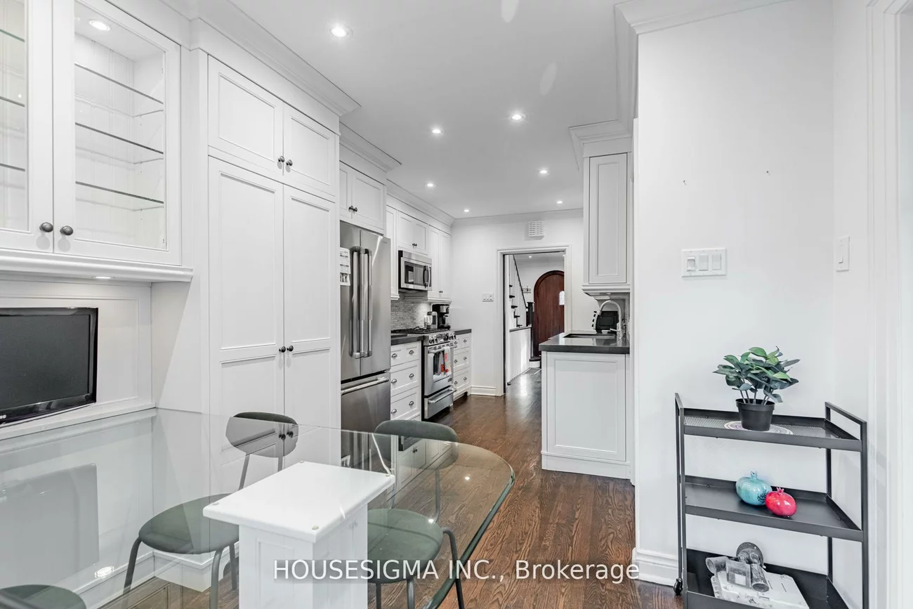 110, Wembley, Forest Hill North, Toronto