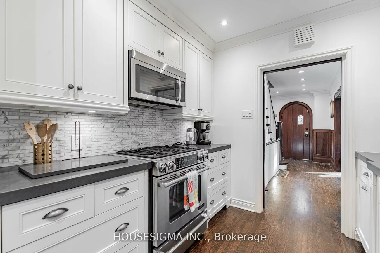 110, Wembley, Forest Hill North, Toronto