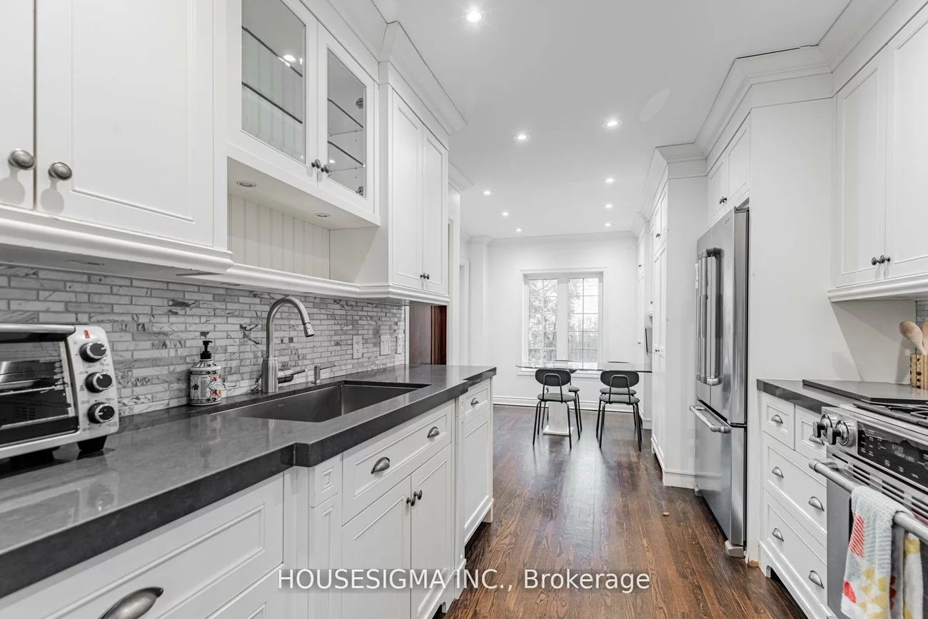 110, Wembley, Forest Hill North, Toronto