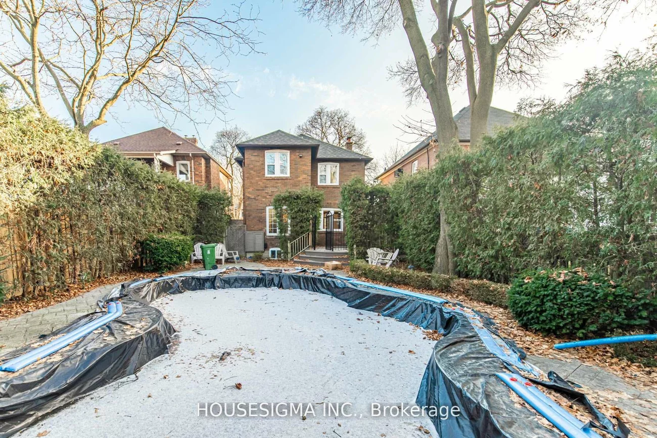 110, Wembley, Forest Hill North, Toronto