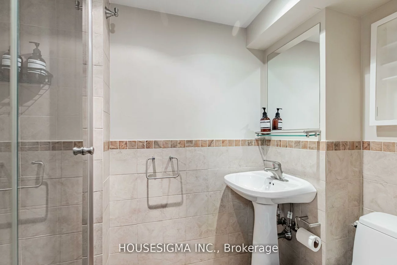 110, Wembley, Forest Hill North, Toronto