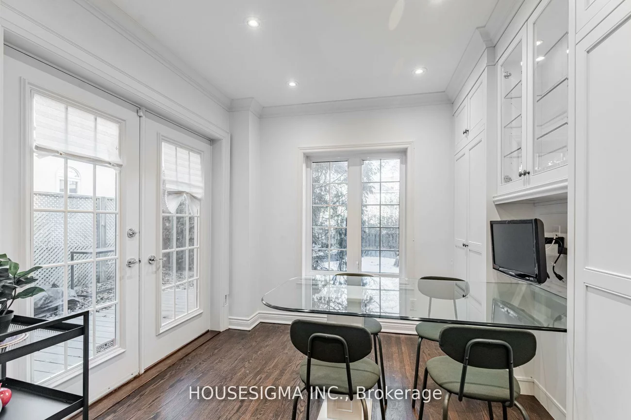 110, Wembley, Forest Hill North, Toronto