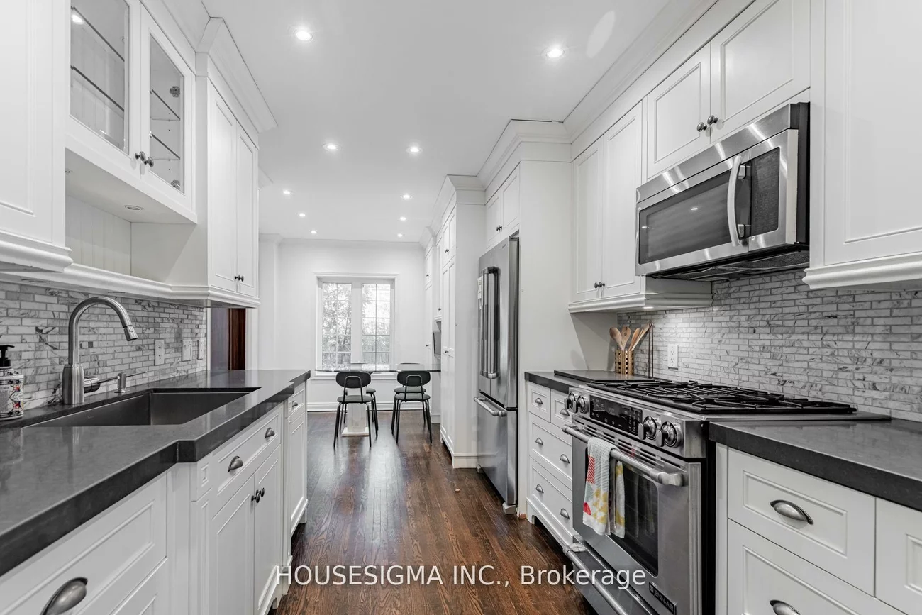 110, Wembley, Forest Hill North, Toronto