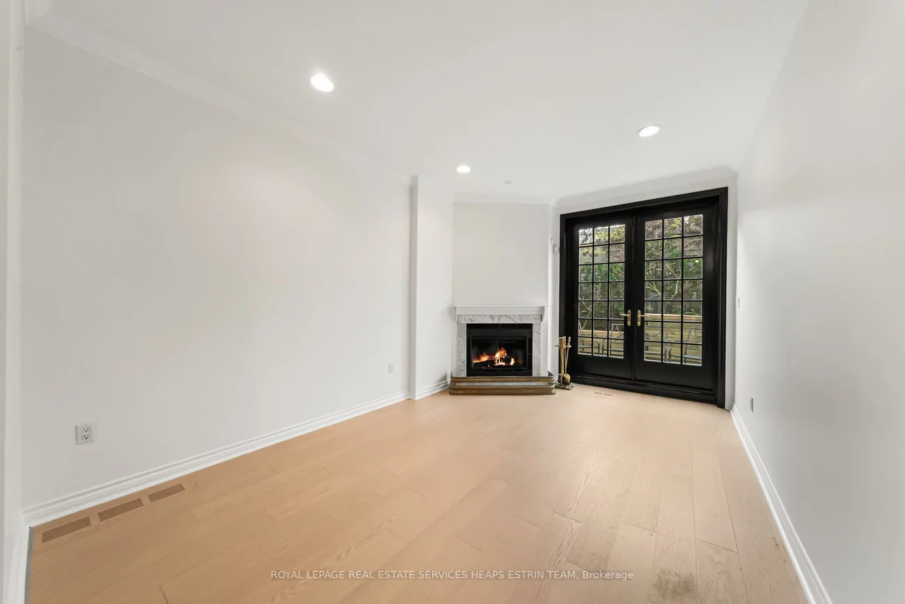 10, Gibson, Annex, Toronto