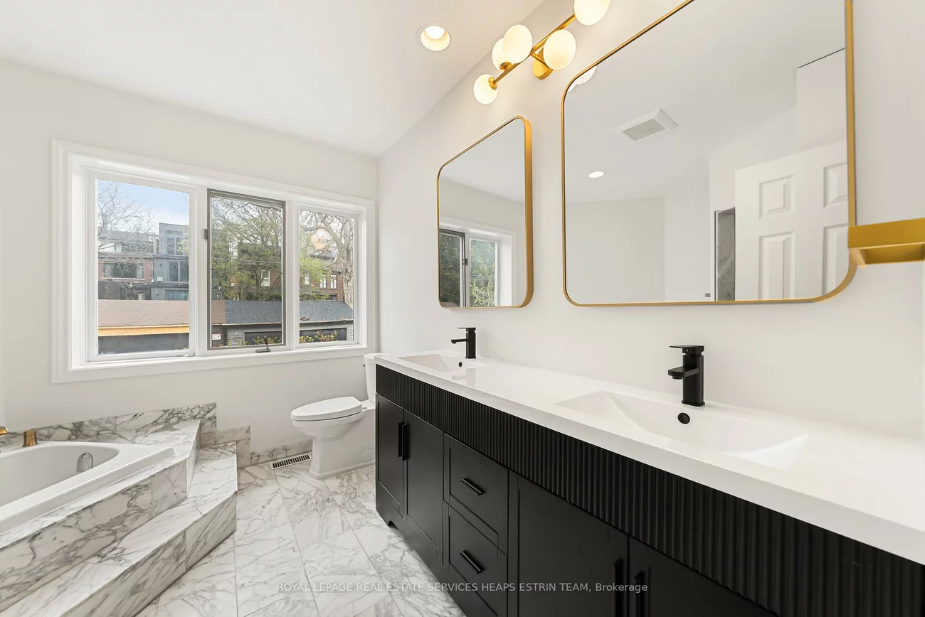 10, Gibson, Annex, Toronto